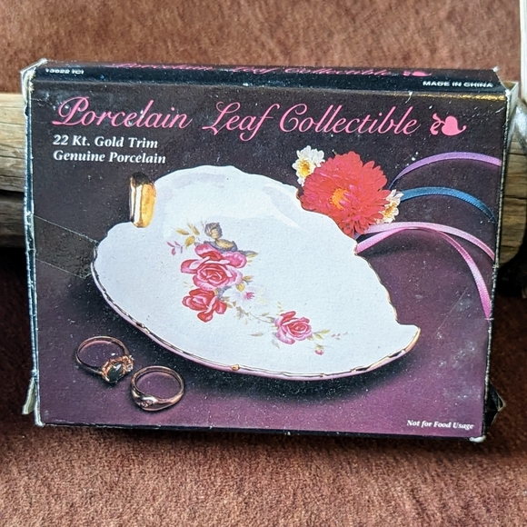 Porcelain Leaf Collectible 22kt Gold Trim Genuine Porcelain Dish In Original Box - Picture 6 of 10